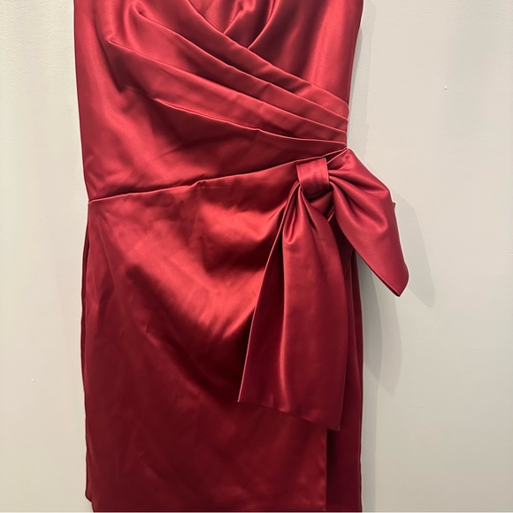 White House Black Market Strapless Bow Dress. Women’s 00. - Picture 6 of 10